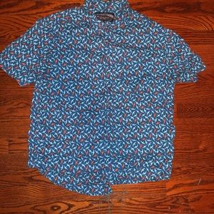 Short sleeve button up